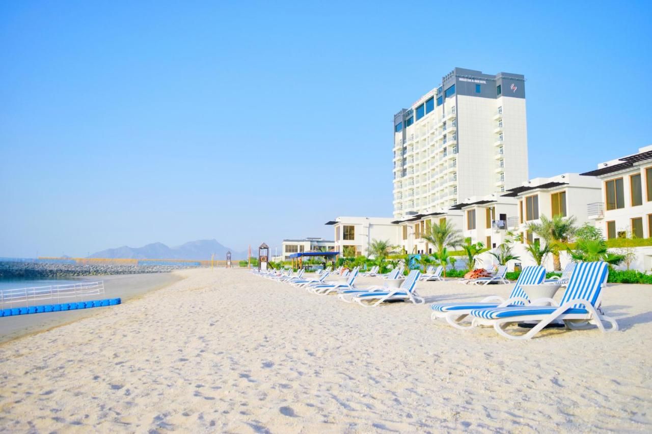 Staycation - 5* Mirage Bab Al Bahr Beach Hotel or 4* Bab Al Bahr Beach Resort, Dibba Fujairah